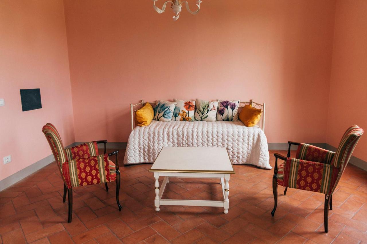 Tenuta San Giovanni Lucca - Borgo Del Locumone ภายนอก รูปภาพ